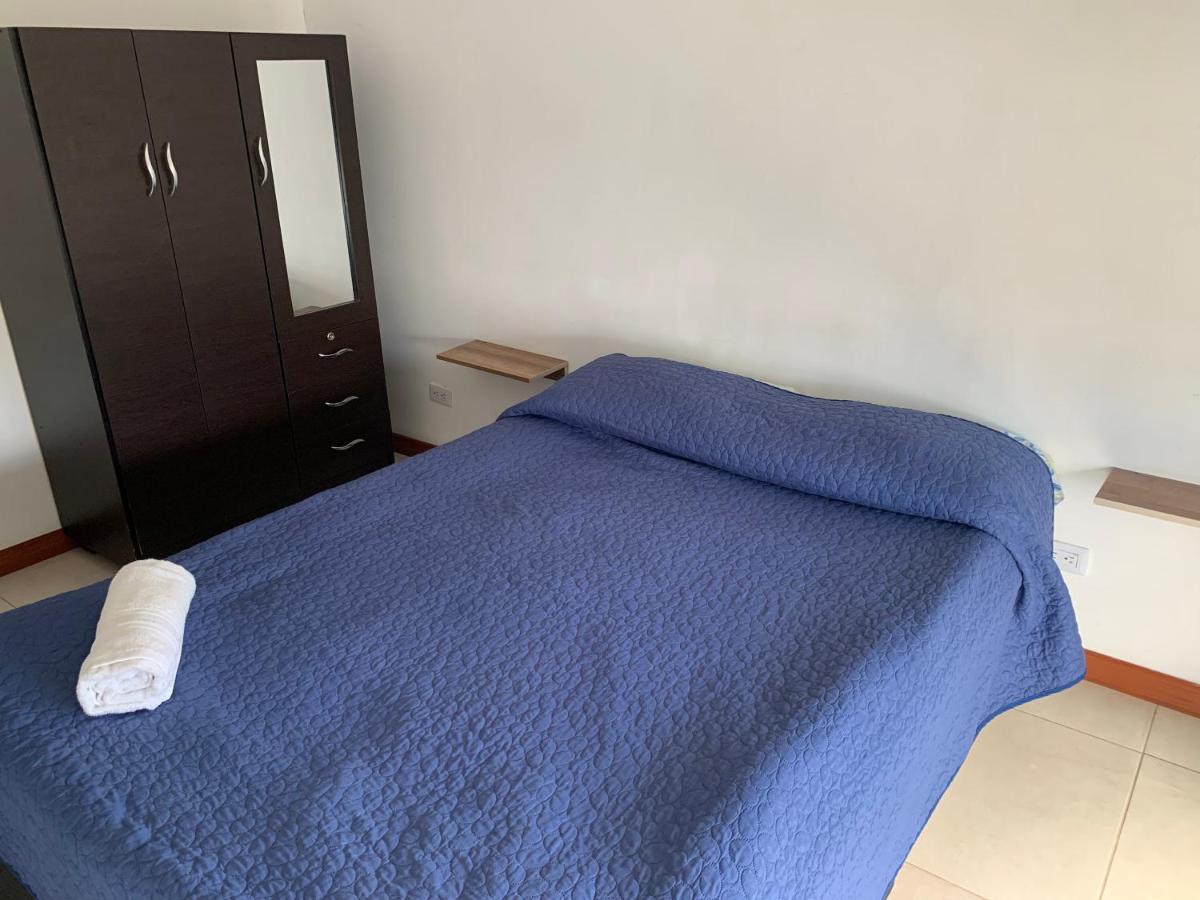 Apartamento Cerca Del Cc Titan Plaza Μπογκοτά Εξωτερικό φωτογραφία